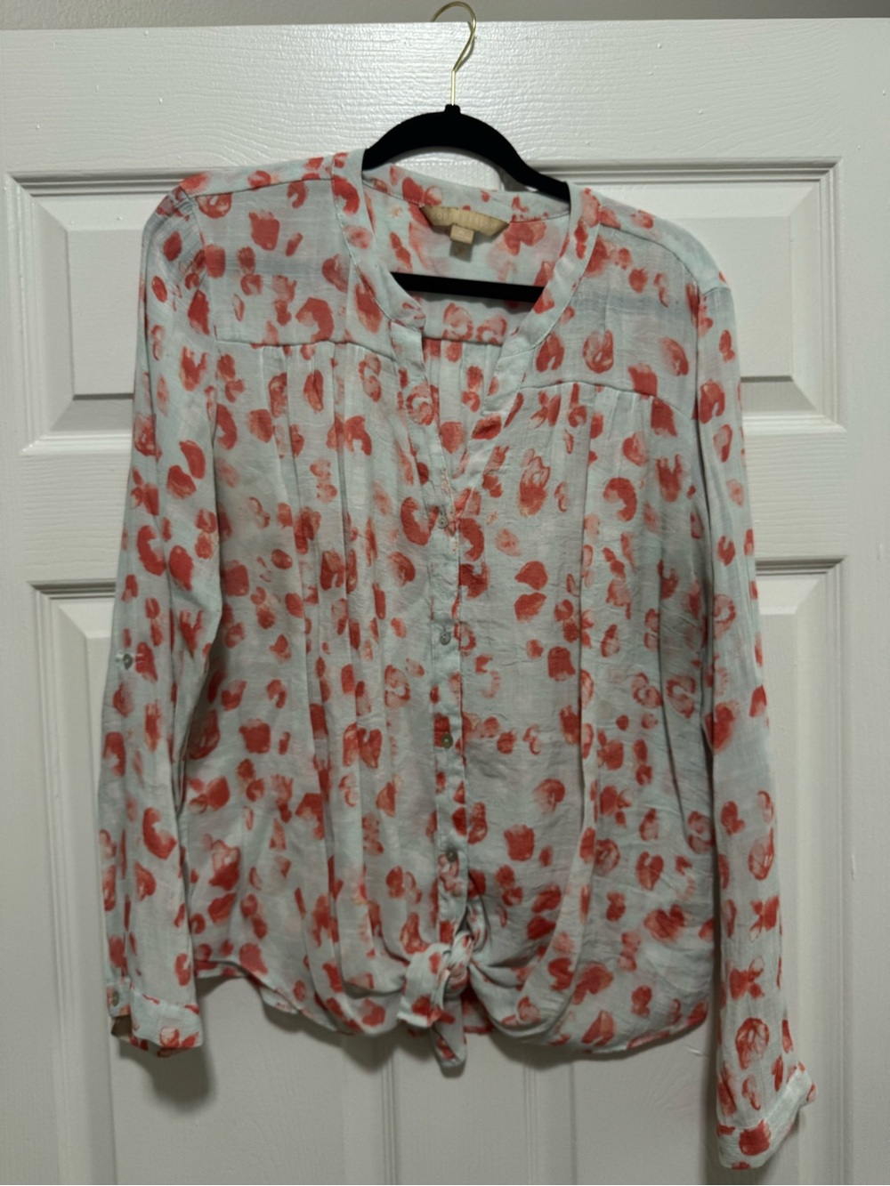 Hope & Harlow Floral Blouse in Coral and Mint
